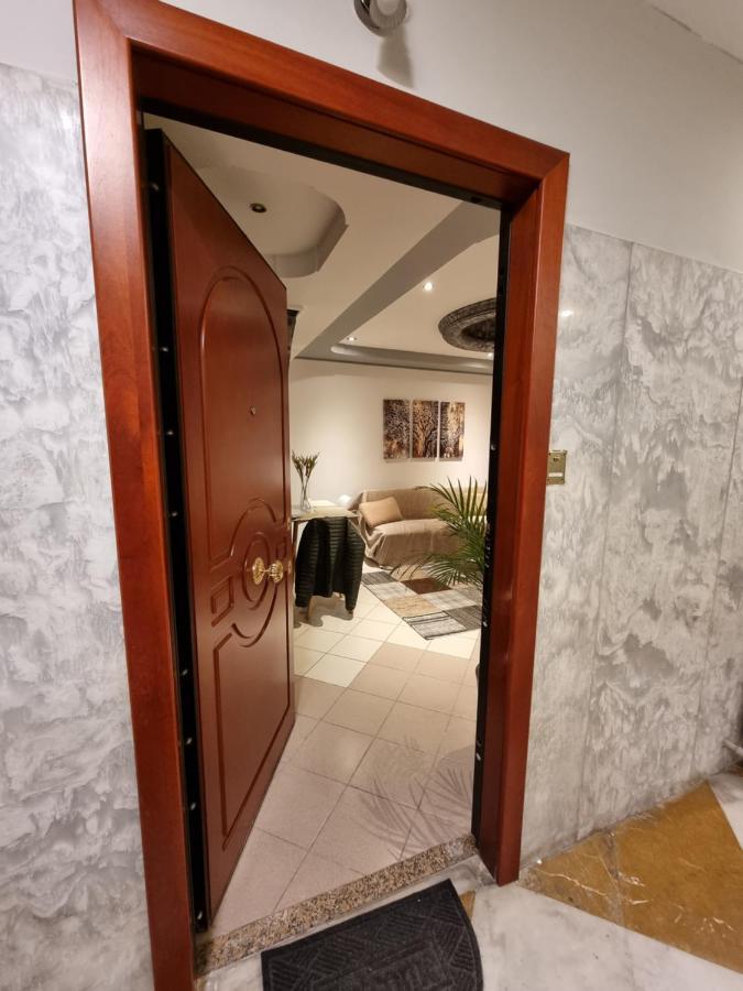 Appartement Arman Group à Athènes Extérieur photo